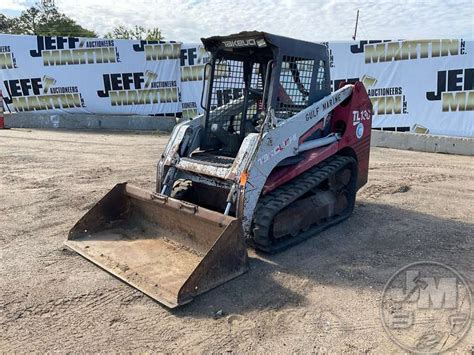 tl130 multi terrain loader